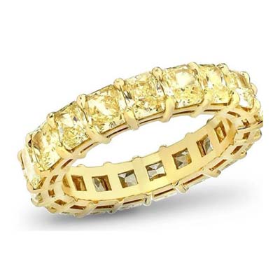 Custom Anniversary Rings - Villarreal Fine Jewelers
