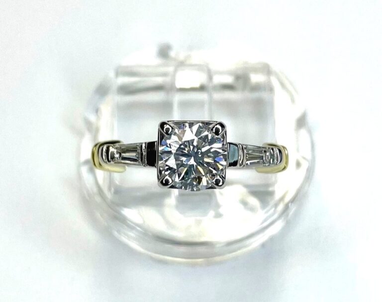 Round Brilliant Diamond Ring .98 carat total weight