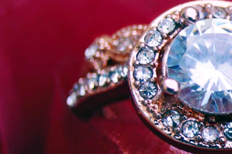 The 10 Best Art Deco Style Diamond Engagement Rings - Villarreal Fine Jewelers