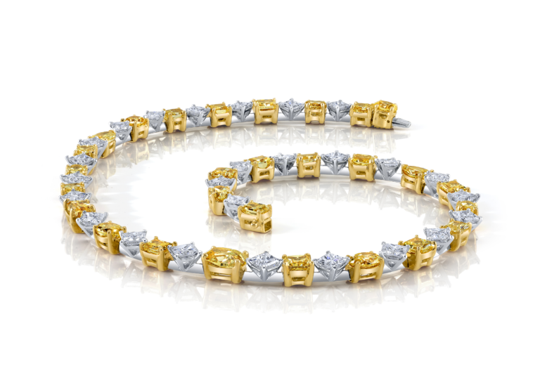 Fancy Intense yellow Diamond Necklace - Villarreal Fine Jewlers