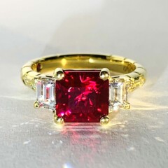 Custom Anniversary Ring Design - Villarreal Fine Jewelers - Austin, TX